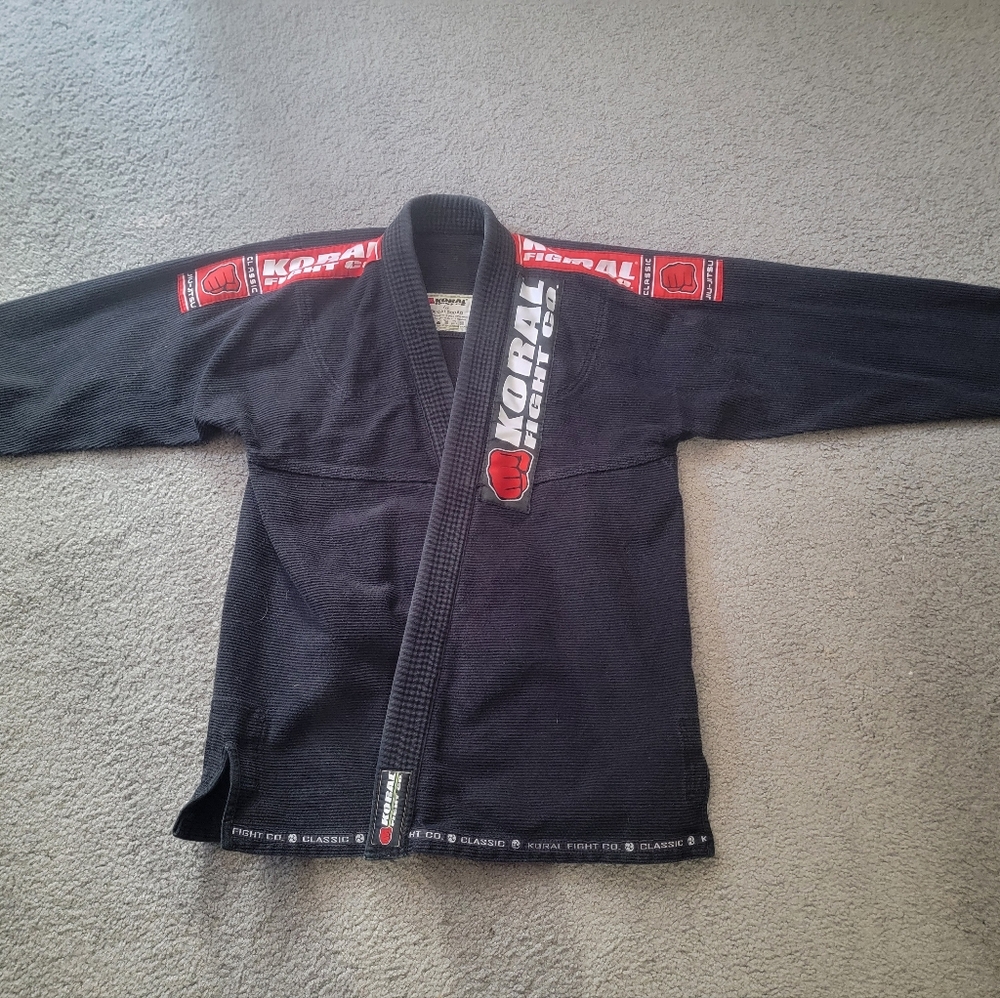 Koral MKM A2 Black Jiu jitsu Gi Top